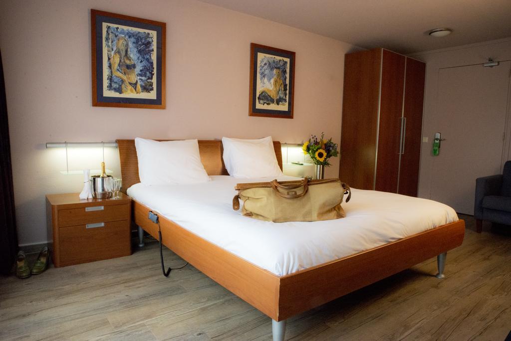 Strandhotel Bos en Duin Oostkapelle Habitación foto